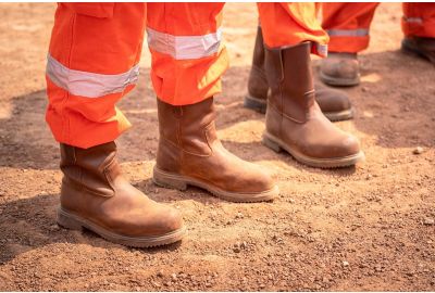 How to protect your feet on a construction site